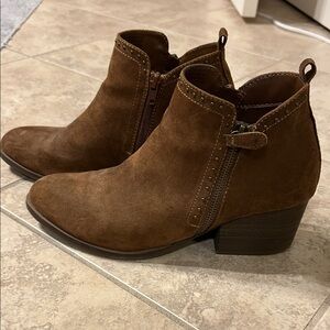 Sonoma Brown Suede Ankle Booties